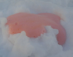 Expérience Un volcan dans la neige