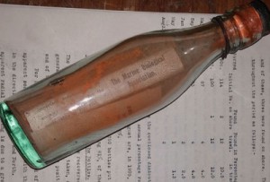 Une bouteille a révélé son secret après 110 ans en mer