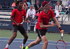 Deux Canadiens champions du monde junior au US OPEN